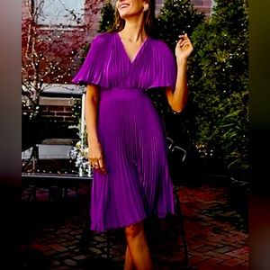 Express purple pleated midi dress